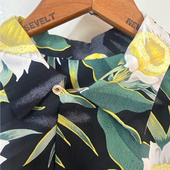 Rare Vintage Pineapple Juice 100% Rayon Dragonfruit Floral Made in Hawaii Medium - Picture 6 of 8